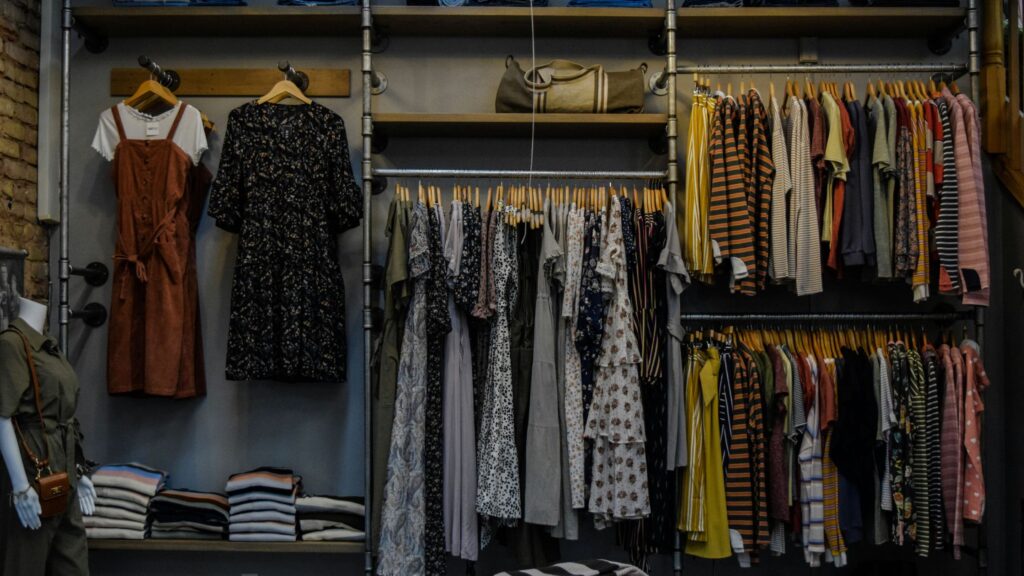 mobiliario para tienda de ropa, muebles para boutique